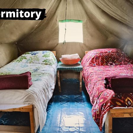 Eselbe Camp Backpackers Vandrehjem Nata Eksteriør billede